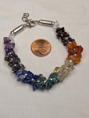 7‑Chakra Gemstone Chip Bracelet